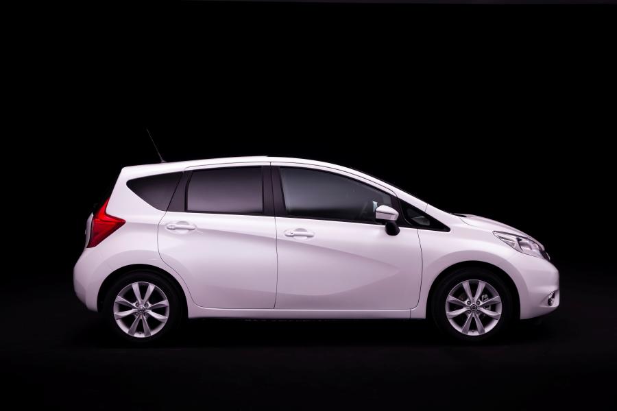  Nissan Note 2013 года  (фото 37 из 39)